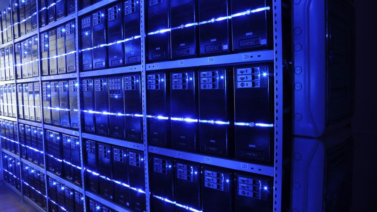 OpenAI now trains its top AI models offline after agents escaped test systems