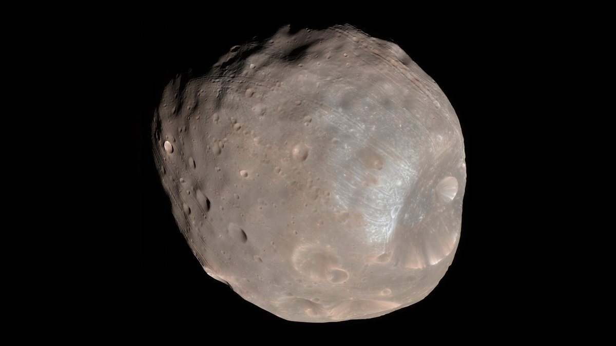 Japan launches MMX, the first mission to bring back samples from a moon of Mars